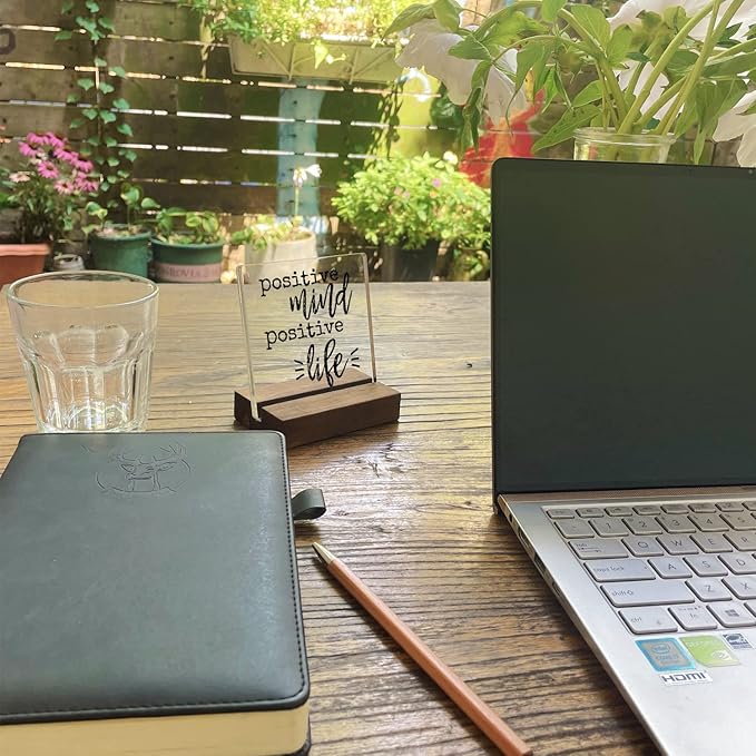 Inspirational Quotes Acrylic Sign - Motivational Gift for Women, Best Friend, Colleague - Positive Decor for Home Office Desk