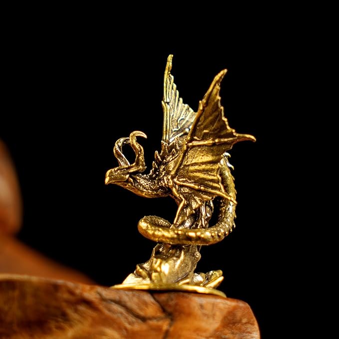 CHOVY Majestic Demon Dragon Perched on Rock Wings Spread - Handcrafted Retro 100% Solid Brass-Ideal Home Decor Desk Ornament Collectible Artwork Office Accent Artistic Scene Decoration