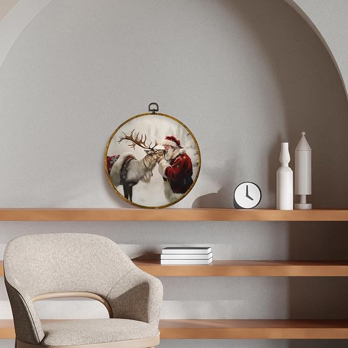 CUANFDDSF Christmas Santa Reindeer Round Wall Art Decor, Rustic Winter Reindeer Santa Claus Holiday Wall Hanging Frame Decor, Winter Christmas Canvas Prints Decorations for Home Bedroom, 10x10 Inch