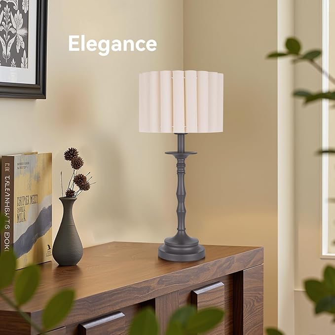 Vintage Brown Scalloped Table Lamp, Rustic/Farmhouse Pleated Lamp, Scalloped Lampshade and Bamboo Lamp Post, for Living Room Bedside Side Table