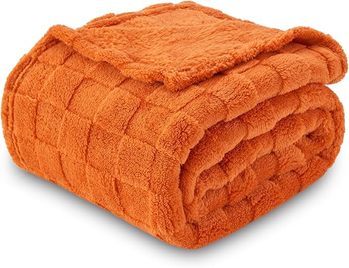 NEWCOSPLAY Super Soft Queen Blanket Orange Premium Silky Flannel Fleece 3D Checkered Lightweight Bed Blanket All Season Use (Orange Checkered, Queen(90"x90"))