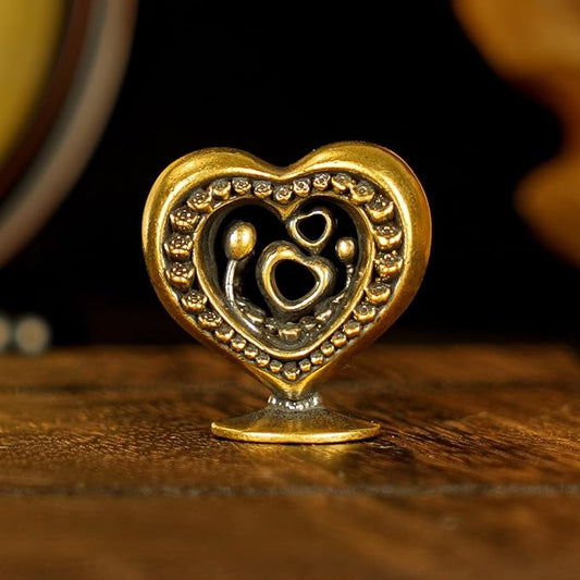 CHOVY Heart-Blossoming Love Token Retro Solid 100% Brass Handcrafted Large Heart Encrusted with Roses Perfect for Couples Celebrations Anniversaries Home Decor Desk Ornaments Collectible