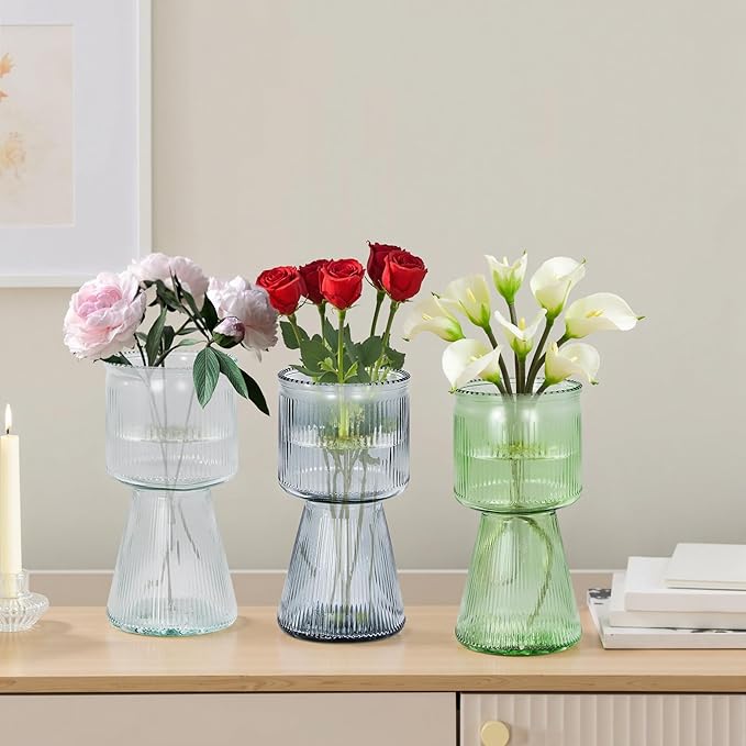 VECELO Modern Ribbed Glass Vase, Clear Flower Vase for Table Centerpiece, Modern Glass Vase for Living Room, Bedroom, Dining Table, Entryway, Office, Wedding, 7.5 Inches