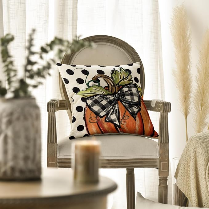 AVOIN colorlife Fall Polka Dot Pumpkin Throw Pillow Covers 18x18 Inch, Seasonal Autumn Thanksgiving Harvest Decoration for Home Sofa Couch Set of 2