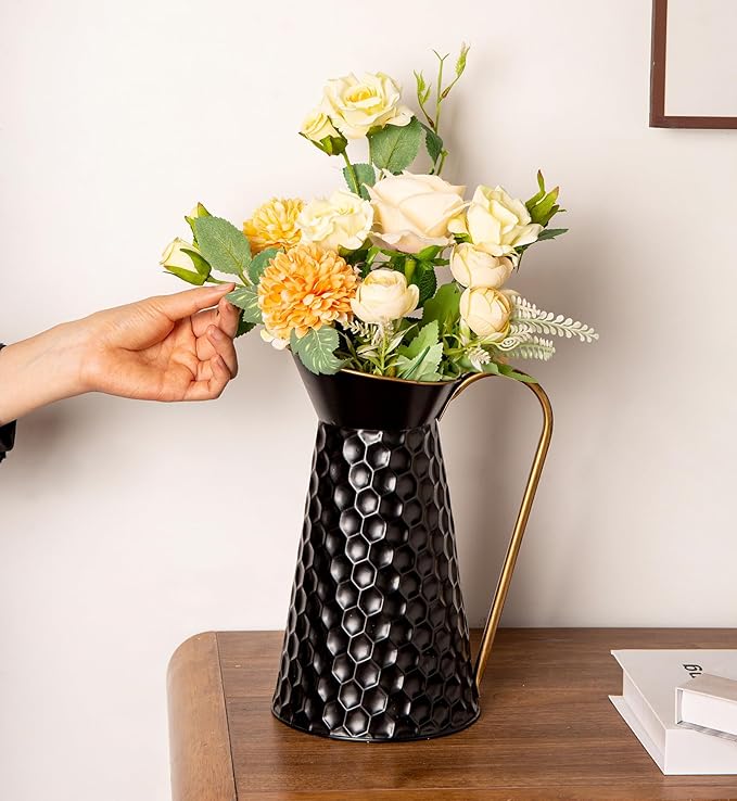 Elegant Black Metal Pitcher Vase, Farmhouse Galvanized Flower Vase, Rustic Decorative Milk Jug for Home Décor