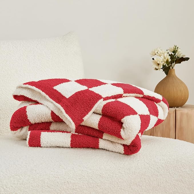CozeCube Checkered Blanket, Ultra Soft Cozy Christmas Red and White Throw Blanket, Warm Cozy Knit Fuzzy Plush Checkerboard Throw for Couch Bed Sofa, 50"x60"