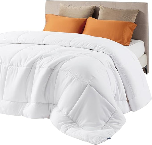Bedsure Comforter Duvet Insert - Quilted Comforters Oversize Queen Size, All Season Duvet, GentleSoft Down Alternative Bedding, with 8 Tabs, Gifts for Women/Men, White, Oversize Queen 98 x 98 Inches