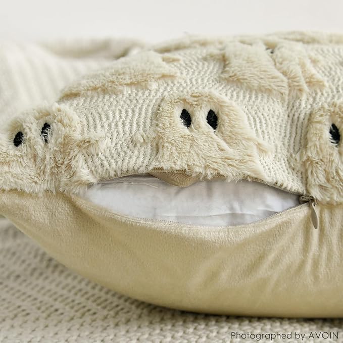 AVOIN colorlife Halloween Ghost Beige Throw Pillow Cover Set of 2, 12 x 20 Inch Soft Plush Faux Fur Jacquard Spooky Cushion Case Decoration for Sofa Couch