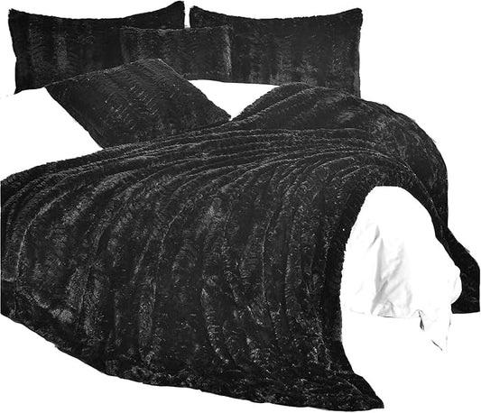 YUSOKI Luxury Faux Fur Blanket for Queen Size Bed 2 Layers,7.3lb,All Ages,Home Decoration Without Pillows(Black,90"x90")