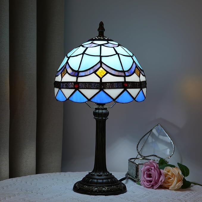 Tiffany Lamp 8 Inch Small Stained Glass Table Lamp Blue Mediterranean Handmade Warm Reading Bedside Lamp Dining Room Bedroom Living Room Office Study Tiffany Style Retro Home Decoration Crafts（feath）