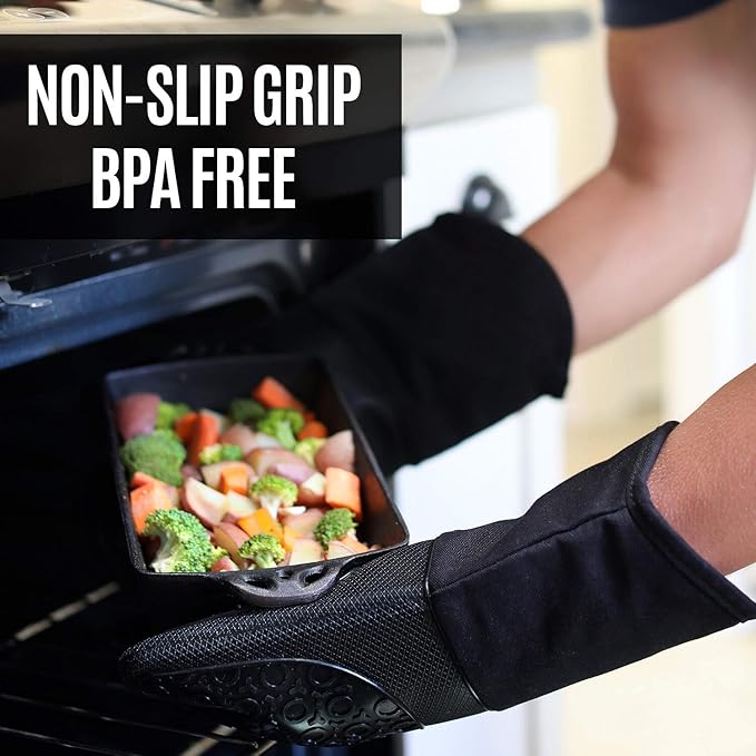 HOMWE Silicone Oven Mitts and Pot Holders, 4-Piece Set, Heavy Duty Cooking Gloves, Kitchen Counter Safe Trivet Mats, Advanced Heat Resistance, Slip-Resistant Textured Grip, Black