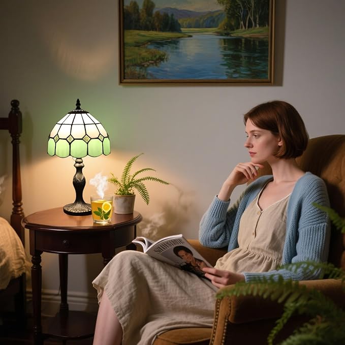 Tiffany-Style 8 Inch Table Lamp Mediterranean Series Stained Glass Lampshades Small Bedside Lamp Reading Antique Desk Light Livingroom Bedroom Office Vintage Art Deco Victorian(Color:Green)