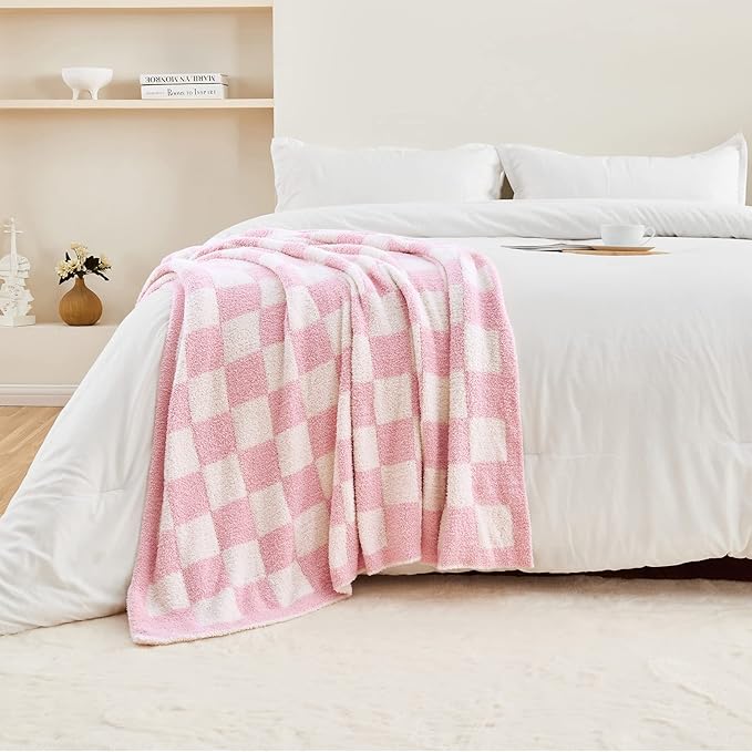 CozeCube Checkered Blanket, Ultra Soft Cozy Pink and White Throw Blanket, Warm Cozy Knit Fuzzy Plush Checkerboard Throw for Couch Bed Sofa, 50"x60"