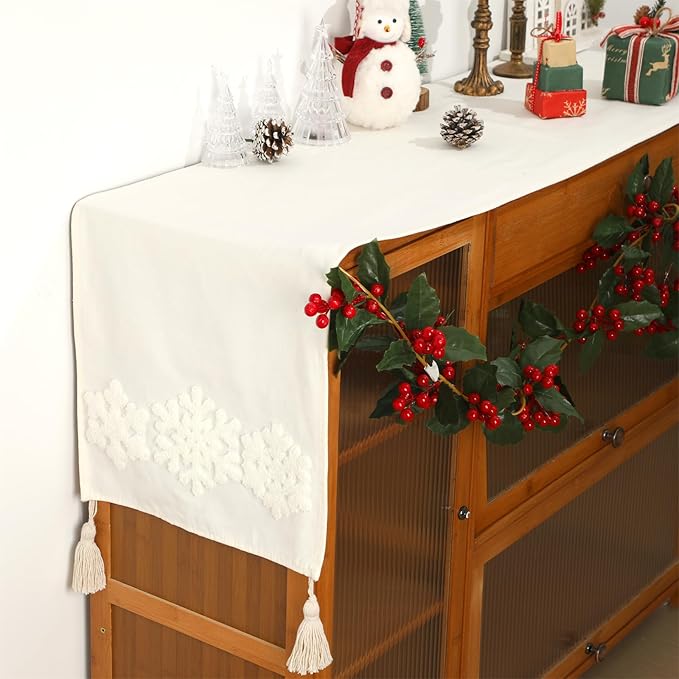 Breling Christmas Snowflakes Table Runner Jacquard Christmas Snowflakes Dinner Table Runner Winter Xmas Holiday Kitchen Dining Decoration for Winter Holiday Kitchen Party Home Decor 13x72 Inch (Beige)