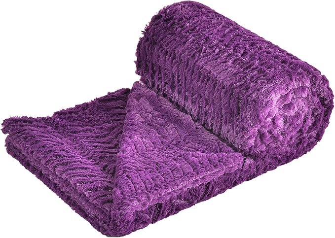 YUSOKI Luxury Faux Fur Blanket for Queen Size Bed 2 Layers,7.3lb,All Ages,Home Decoration Without Pillows (Purple,90"x90")