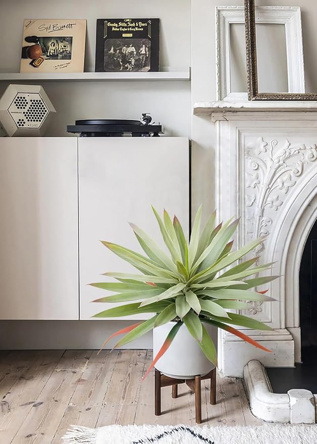 Briful Large Fake Agave Plant 17.3 Inch Artificial Yucca Potted Plants Outdoor Faux Agave Plants for Home Office Room Garden Front Porch Balcony Decor(Green)