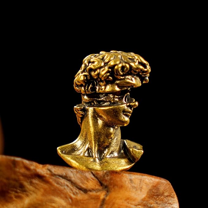 Binary David Peep into The Future Sculpture Retro Style Made of Solid 100% Brass Handcrafted Ideal for Home Decor Desk Ornaments Collectible Crafts Office Scene Setters & Artistic Decorations