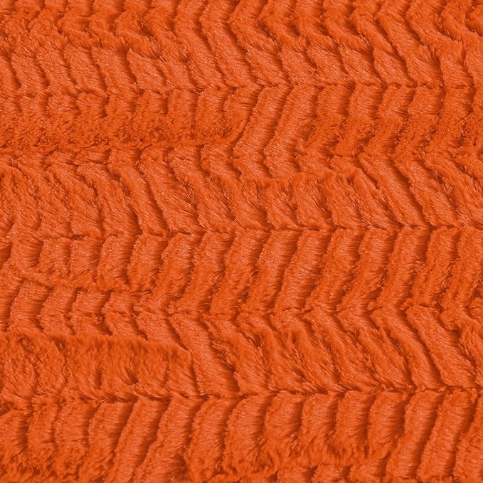 YUSOKI Luxury Faux Fur Blanket for Queen Size Bed 2 Layers,7.3lb,All Ages,Home Decoration Without Pillows (Burnt Orange,90"x90")