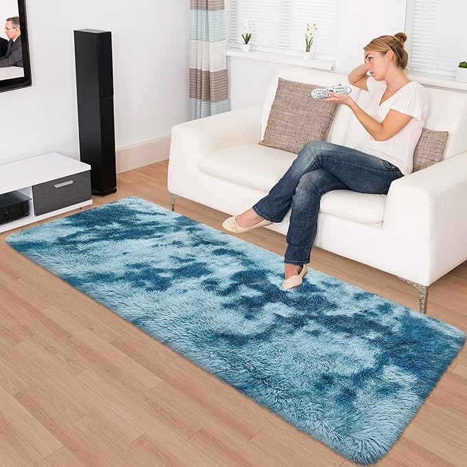 Super Soft Fluffy Living Room Area Rug 2x6 ft Tie-Dyed Light Blue Shaggy Furry Carpet Washable Non-Slip Floor Rugs Bedroom Bedside Nursery Rug Fuzzy Girls Boy Dorm Home Decor Aesthetic
