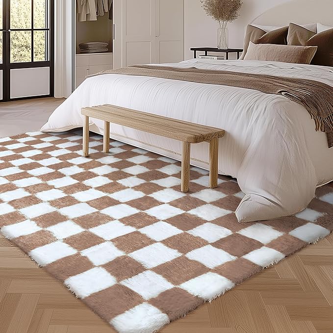 Checkered Rug 5x7 for Living Room, Beige and White Modern Shag Rug Super Soft Washable Indoor Fuzzy Carpet Non-Slip Fluffy Rugs for Bedroom Home Aesthetic Decor