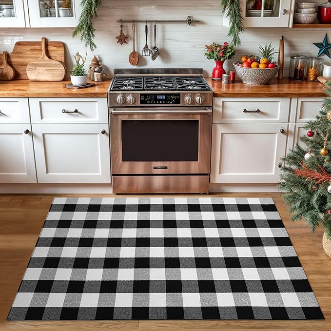 KOZYFLY Buffalo Plaid Area Rug 4 x 6 Ft Black and White Checkered Rug Washable Outdoor Rugs Cotton Rugs for Bedroom Front Door Mat Carpet for Front Porch Living Room Dining Room Kitchen
