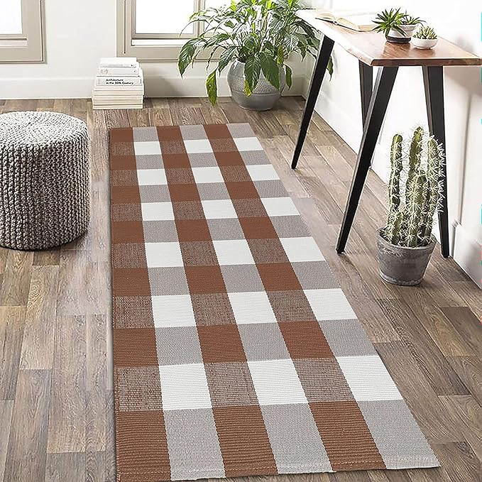 KOZYFLY Buffalo Plaid Area Rugs 2x4.3 Ft Coffee and White Checkered Rug Washable Front Door Mat Hand Woven Cotton Outdoor Rug Small Rug for Front Porch Kitchen Entryway Patio Bathroom