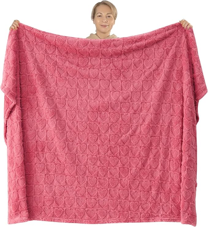 NEWCOSPLAY Super Soft Throw Blanket Coral Pink Love Premium Silky Flannel Fleece 3D Heart Checkered Lightweight Bed Blanket All Season Use (Coral Pink Love, Throw(50"x70"))