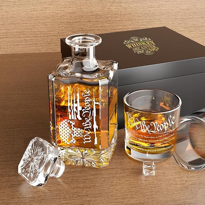 FURSARCAR Housewarming Gifts for for Men Dad, Gun-Skull Whiskey Decanter Set with 2 Glasses, Unique Cool Mens Fathers Birthday Gift from Daughter Son, Xmas Retirement Present Decanter Sets for Man