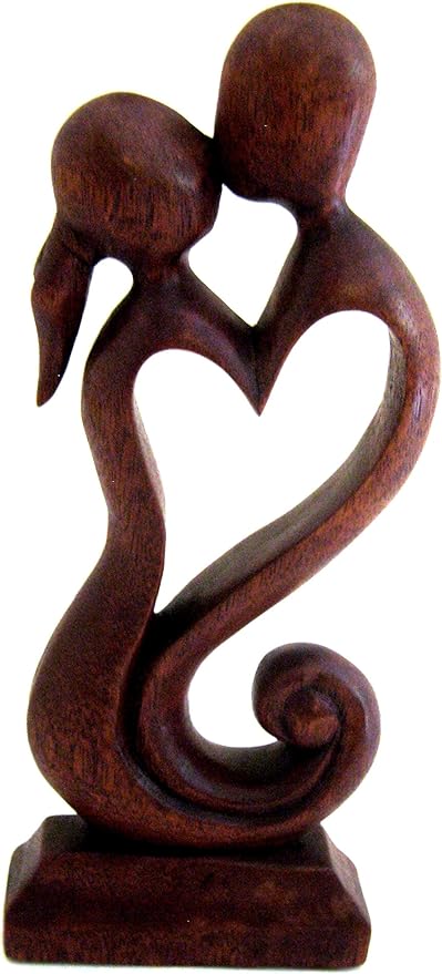 OMA Wooden Hand Crafted Romantic Love Statue Eternal Love Kiss Figurine Home Decor Gift