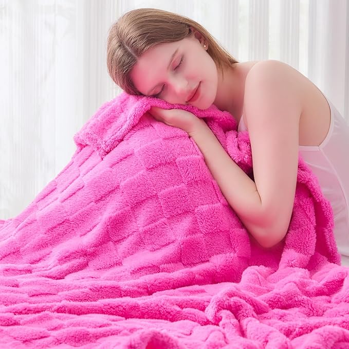 NEWCOSPLAY Super Soft Throw Blanket Hot Pink Premium Silky Flannel Fleece 3D Checkered Lightweight Bed Blanket All Season Use (Hot Pink Checkered, Throw(50"x70"))