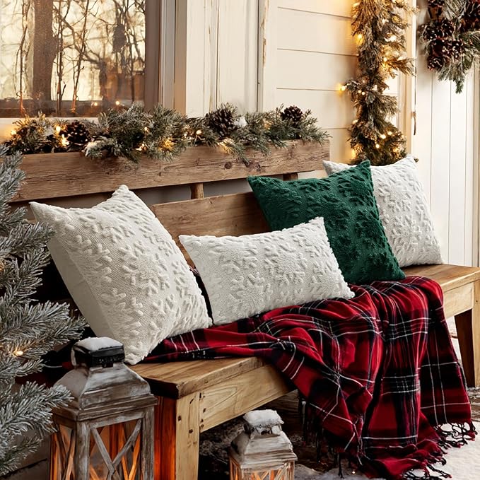 MIULEE Christmas Snowflake Decorative Throw Pillow Covers Set of 2,Soft Fluffy Faux Wool Winter Holiday Couch Pillows for Farmhouse Boho Home Decor Sofa Bed Porch Living Room 18x18 Inch Cream White