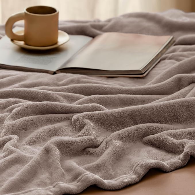 Bedsure GentleSoft Fleece King Size Blankets for Bed Mocha Brown - Soft Lightweight Plush Cozy Fuzzy Luxury Microfiber, 108x90 inches