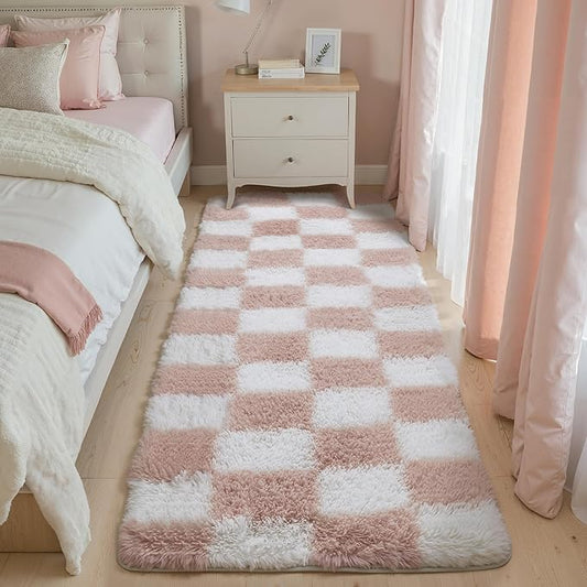 Checkered Area Rug 2x6 for Bedroom, Pink and White Modern Shag Rug Super Soft Runner Carpet Washable Fluffy Rugs for Living Room Bedside Sofa Home Dorm Decor Aesthetic
