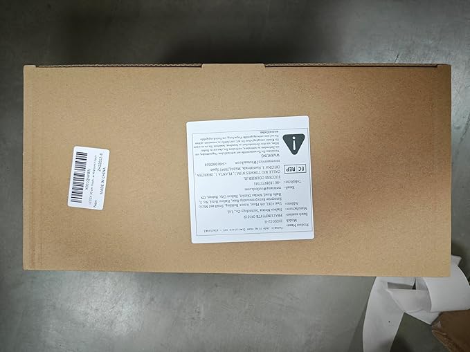 White and Gold Vase Ceramic White Vases Home Decor,Modern Minimalist Circle with Hole Decorative Vase, Hollow Ellipse Flower vases for Bookshelf, Fireplace Mantle, Centerpieces,Farmhouse,Rustic Décor