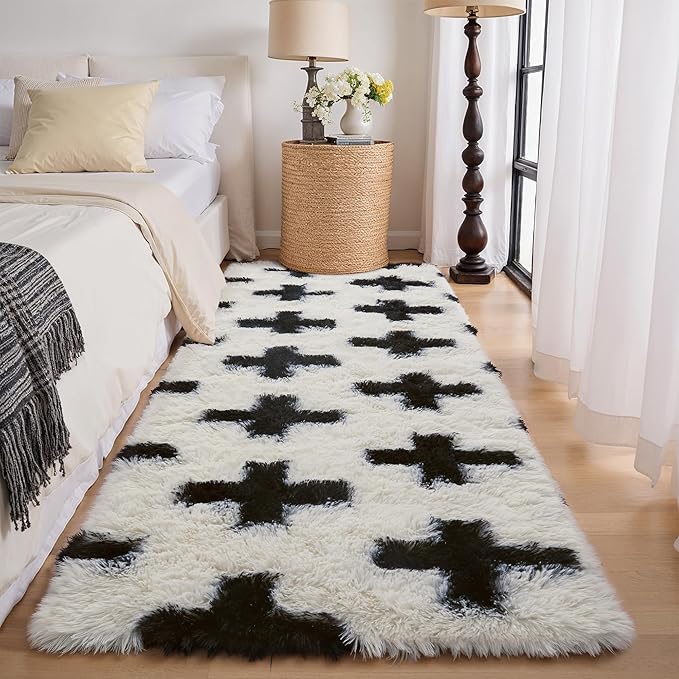 Checkered Area Rug 2x6 for Bedroom, Black and White Modern Shag Rug Super Soft Runner Carpet Washable Fluffy Rugs for Living Room Bedside Sofa Home Dorm Decor Aesthetic