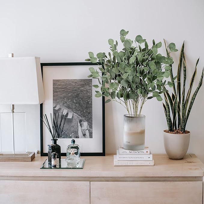 Sggvecsy 6 Pcs Eucalyptus Leaves Artificial Eucalyptus Stems Long Silver Dollar Leaves Faux Leaf Branches Fake Silk Eucalyptus for Spring Summer Home Festival Thanksgiving Christmas Decor (Green)