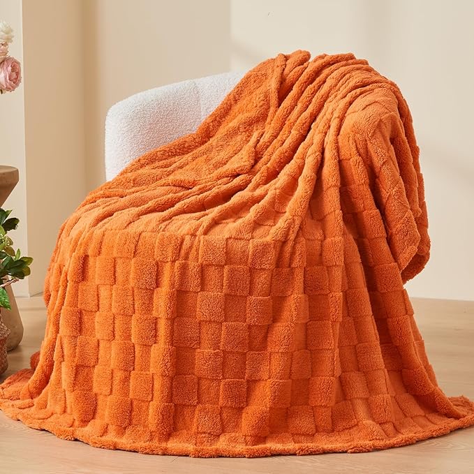 NEWCOSPLAY Super Soft King Blanket Orange Premium Silky Flannel Fleece 3D Checkered Lightweight Bed Blanket All Season Use (Orange Checkered, King(90"x110"))