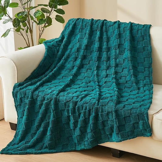 NEWCOSPLAY Super Soft Throw Blanket Dark Teal Premium Silky Flannel Fleece 3D Checkered Lightweight Bed Blanket All Season Use (Dark Teal Checkered, Throw(50"x70"))