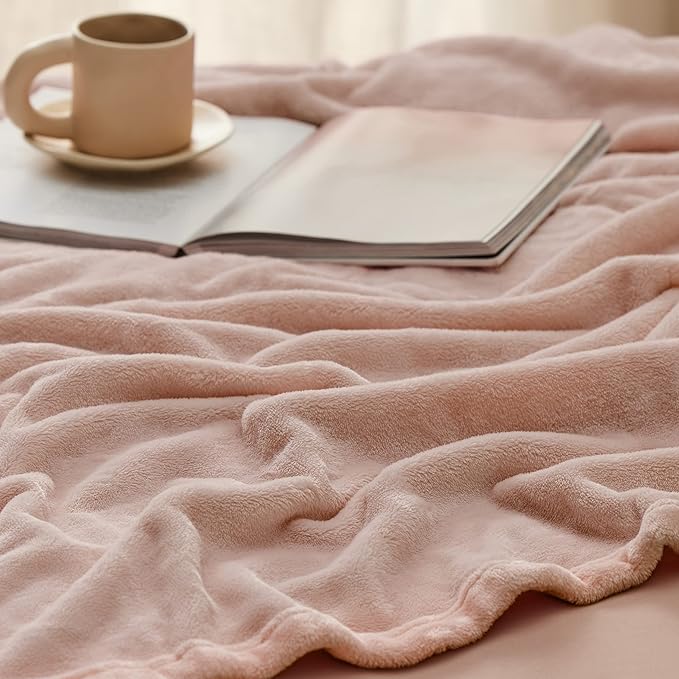 Bedsure GentleSoft Fleece Blankets Queen Size Dusty Pink - Bed Blanket Soft Lightweight Plush Fuzzy Cozy Luxury Microfiber, 90x90 inches