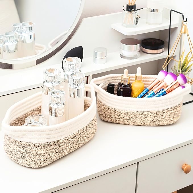 MINTWOOD Design 5-Piece Small Decorative Woven Storage Baskets Set for Shelves, Bathroom, Pantry and Nightstand Organizer, Catch All Tray for Organizing Gifts, Dog and Cat Toys, Light Brown