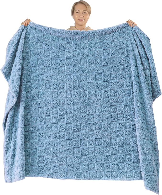 NEWCOSPLAY Super Soft Throw Blanket Blue Premium Silky Flannel Fleece 3D Heart Checkered Lightweight Bed Blanket All Season Use (Blue Heart, Throw(50"x70"))