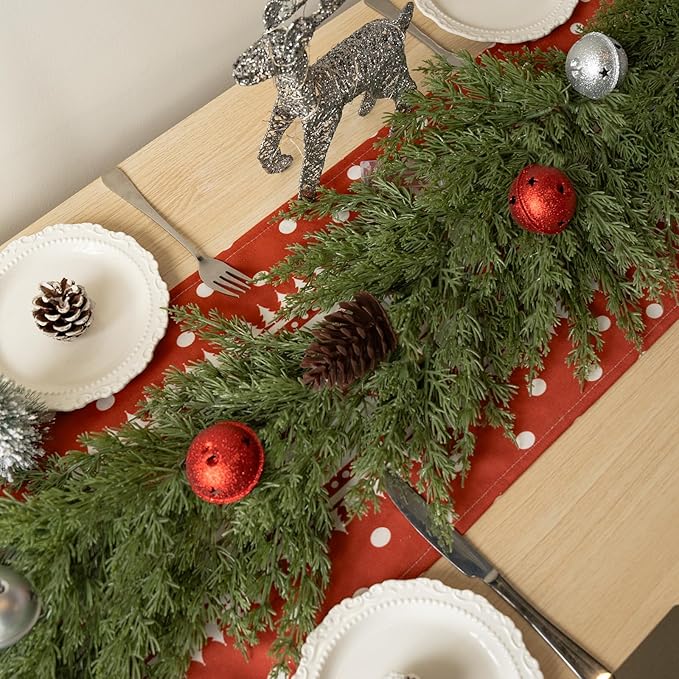 6FT Christmas Garland with Pinecones, Artificial Faux Pine Garland Green Garlands, Soft Bendable Cedar Garland for Table Mantel Wall Stairs Railing, Indoor Outdoor Xmas Decorations, Holiday Decor