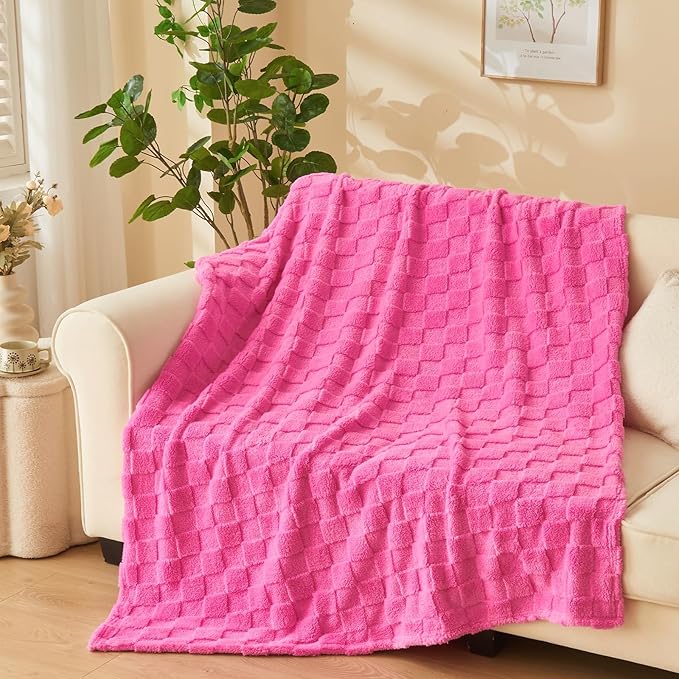 NEWCOSPLAY Super Soft Queen Blanket Hot Pink Premium Silky Flannel Fleece 3D Checkered Lightweight Bed Blanket All Season Use (Hot Pink Checkered, Queen(90"x90"))