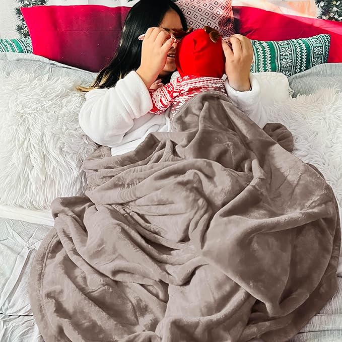 Bedsure GentleSoft Fleece King Size Blankets for Bed Mocha Brown - Soft Lightweight Plush Cozy Fuzzy Luxury Microfiber, 108x90 inches