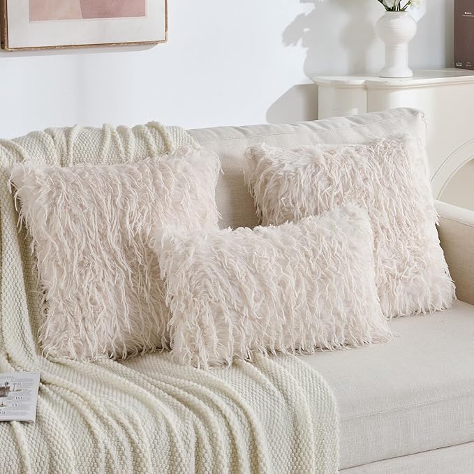 FUTEI Cream White Decorative Throw Pillow Covers 22x22 Inch Set of 2,Soft Fluffy Faux Feather Texture Cushion Cases,Modern Home Luxury Decor for Couch Bed Living Room