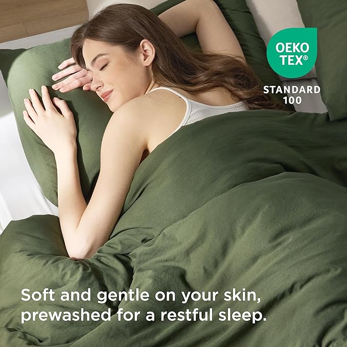 Bedsure Full Comforter Set with Checkered Throw Blanket for Couch - 4 Pieces, 1 Olive Green Comforter Full Size, 2 Pillow Shams, 1 Checkered Blanket, Super Soft, Lightweight & Fluffy for Bed & Sofa