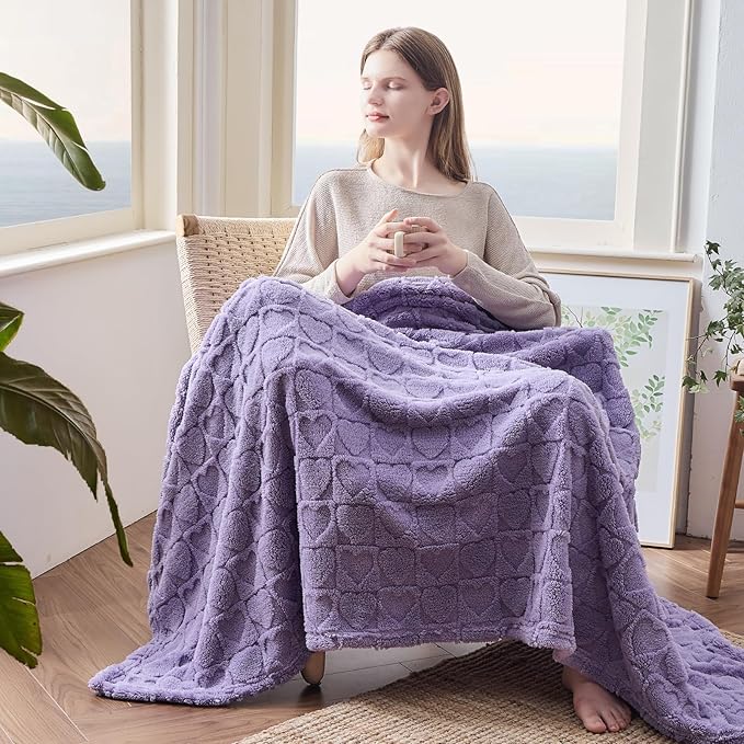 NEWCOSPLAY Super Soft Throw Blanket Lavender Love Premium Silky Flannel Fleece 3D Heart Checkered Lightweight Bed Blanket All Season Use (Lavender Love, Throw(50"x70"))
