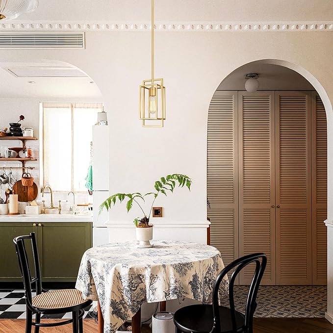 Muted Gold Pendant Lighting Fixture with Geometric Metal Cage, 1-Light Industrial Mini Lamp for Kitchen Island, Cafe Bar, Dining Room