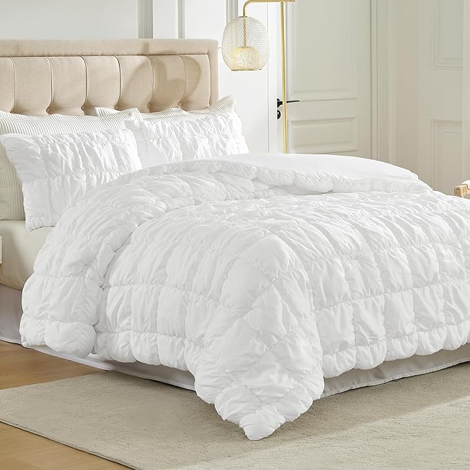 Amelie Home White Bubble Comforter Set King Size, 3 Pieces Ultra Soft Cozy Bedding Set for All Seasons, Farmhouse Luxury Gift for Women Home Decor, 106 x 90 inches