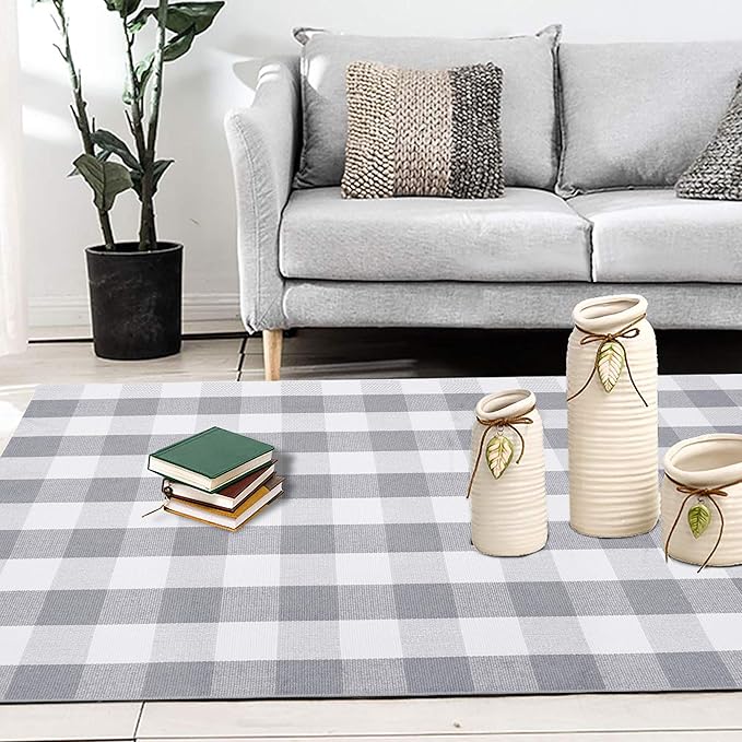 KOZYFLY Buffalo Plaid Area Rug 4 x 6 Ft Gray and White Checkered Rug Washable Outdoor Rugs Cotton Rugs for Bedroom Front Door Mat Carpet for Front Porch Living Room Dining Room Kitchen